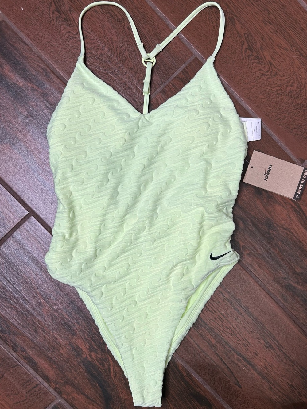 Nike Textured One Piece Swimsuit Women’s Light Green Open Back Swimwear Small